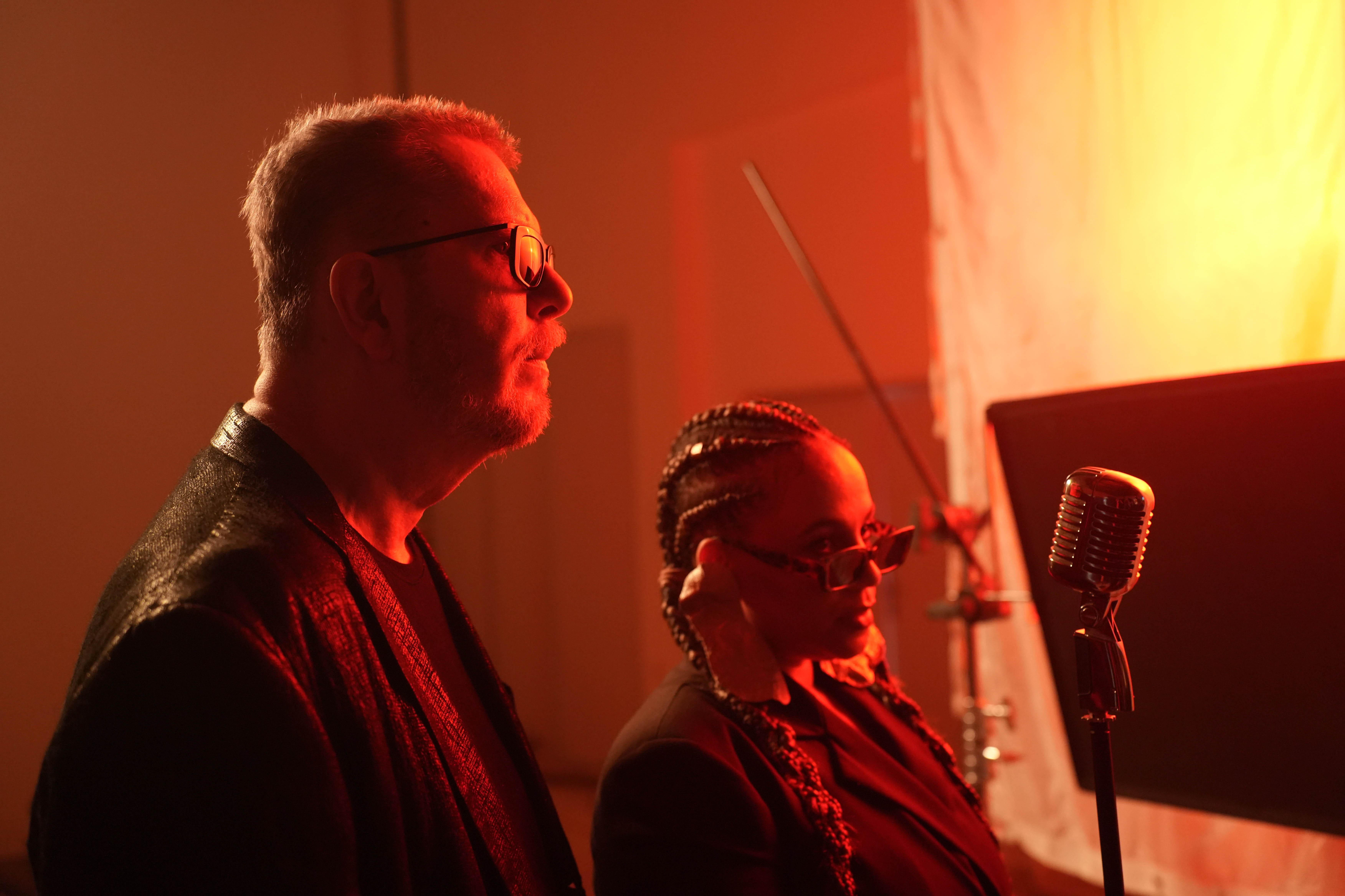 Nový singel Richarda Müllera s TINOU!